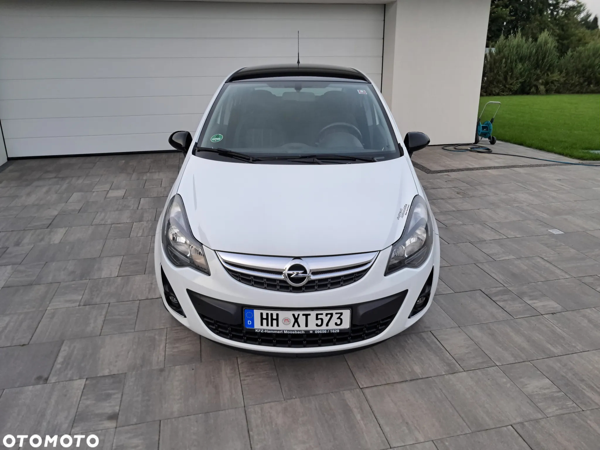 Opel Corsa 1.2 16V Cosmo - 3