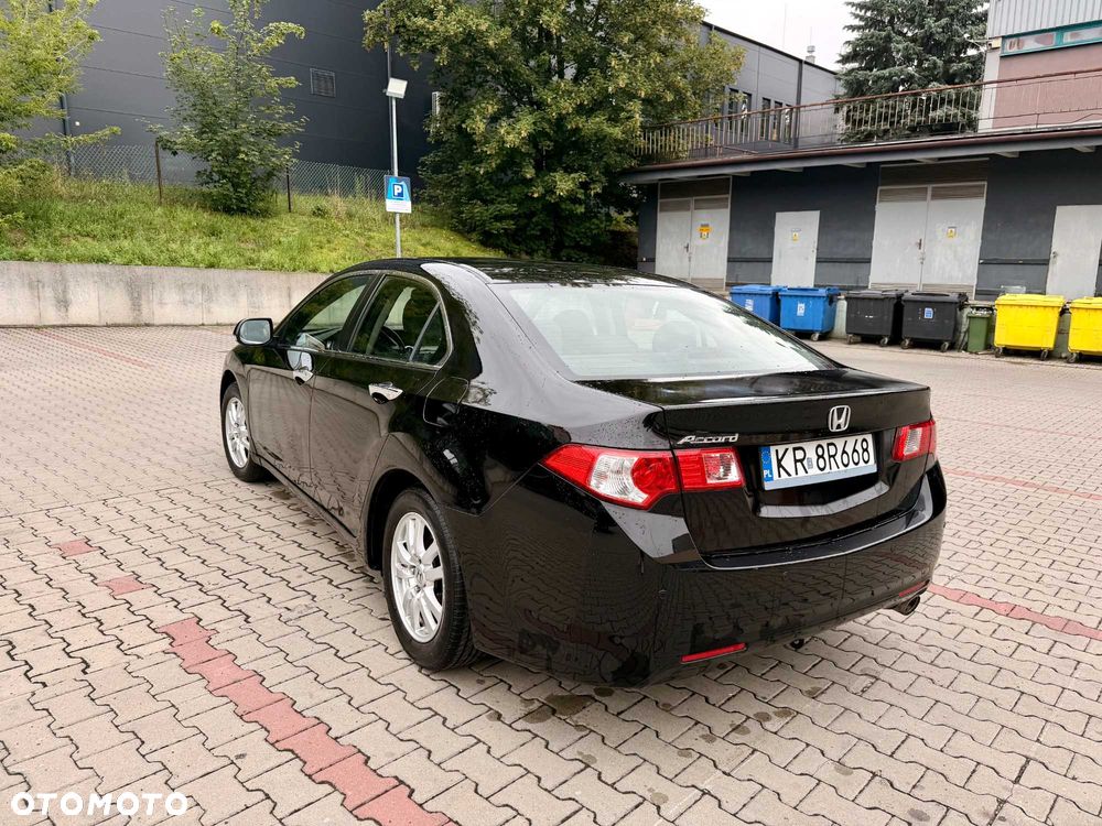 Honda Accord - 3