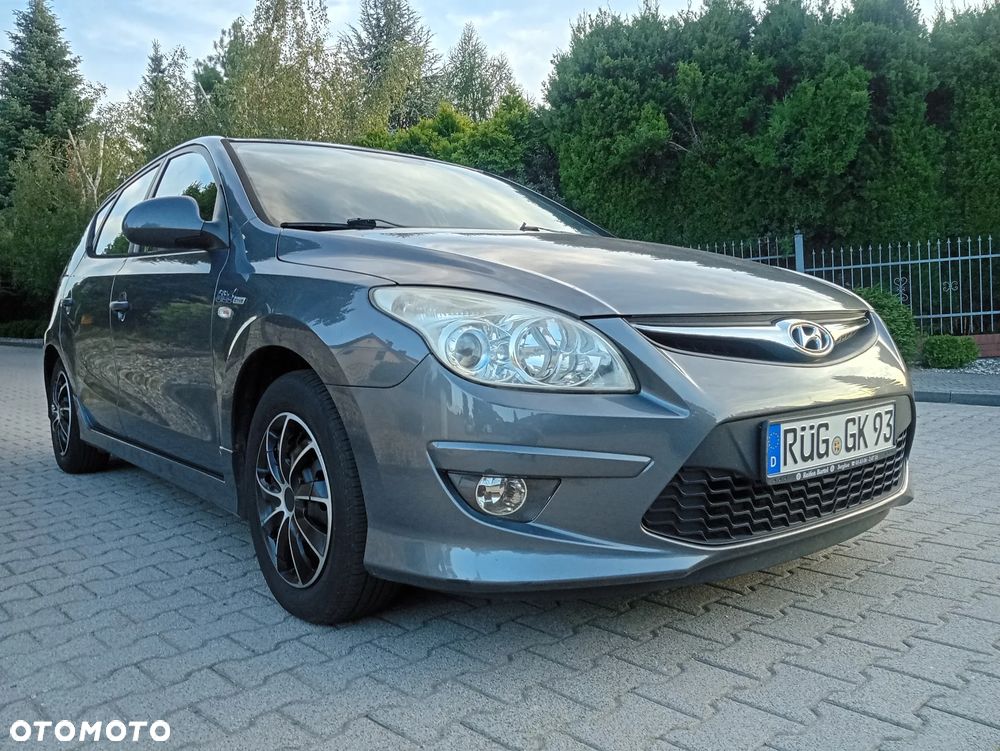 Hyundai i30 i30cw 1.4 FIFA WM Edition - 1