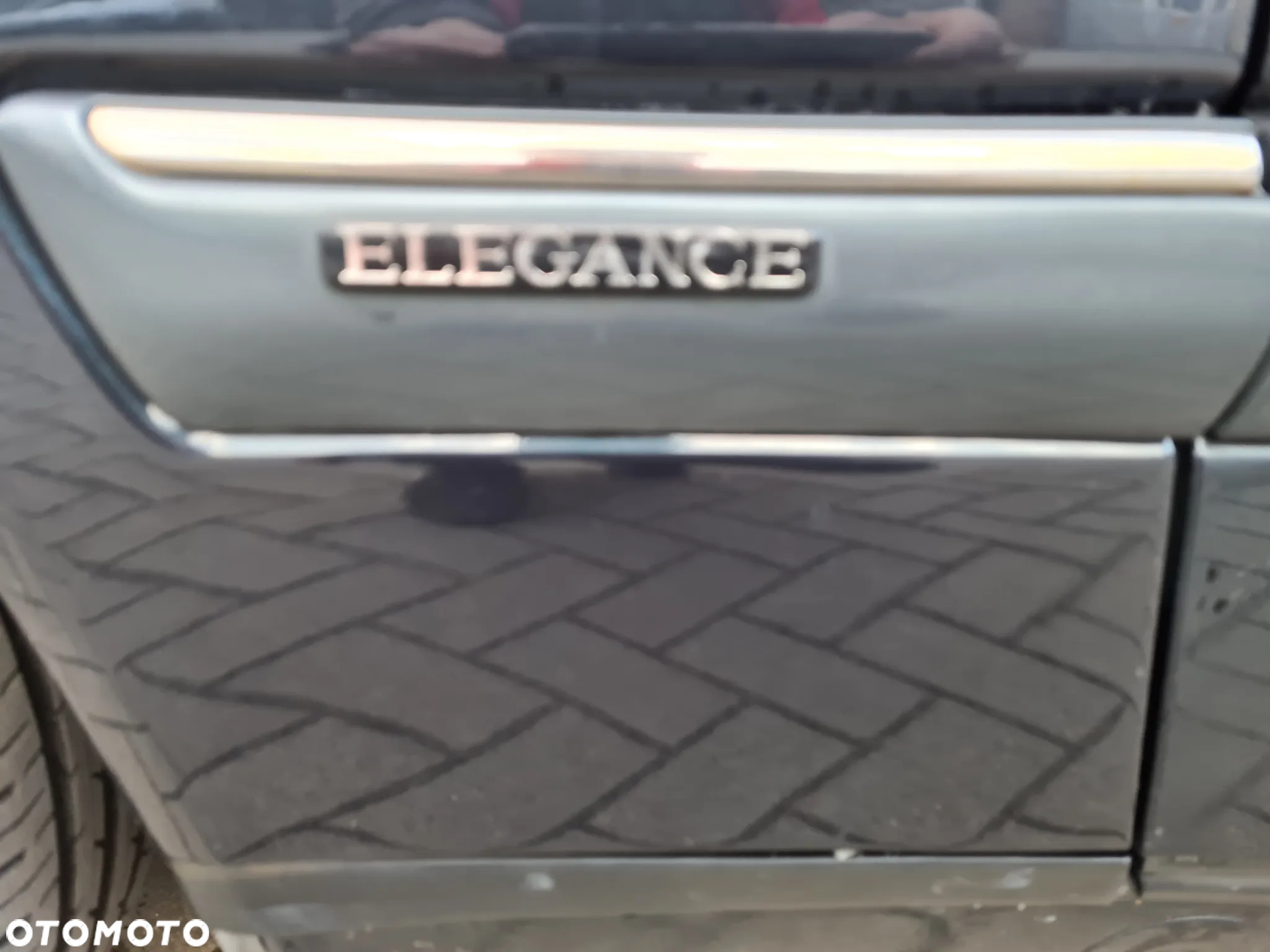 Mercedes-Benz Klasa E 320 4 Matic Elegance - 15