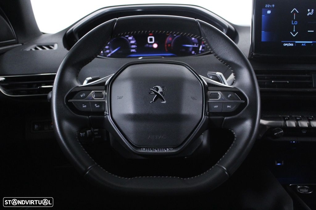 Peugeot 5008 1.2 PureTech Allure Pack EAT8 - 19