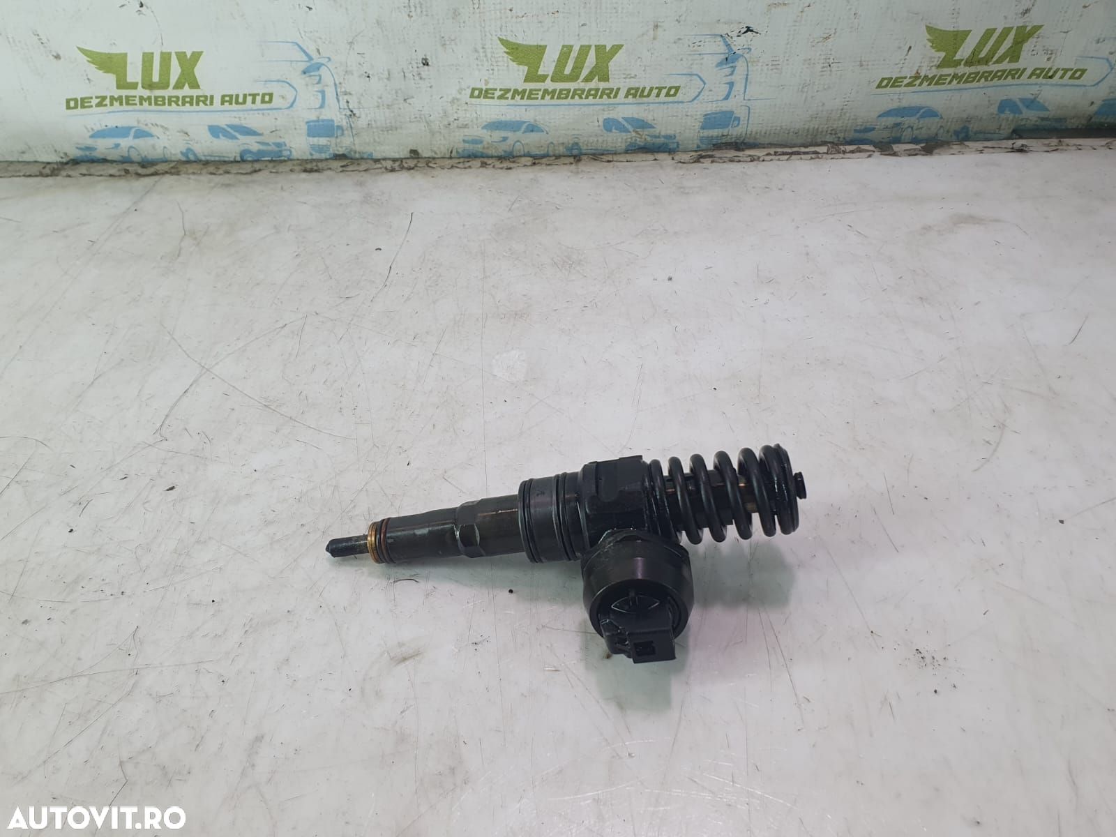 Injector 0414720313  038130073BN 1.9 BLS Volkswagen VW Caddy 3 [2004 - 1