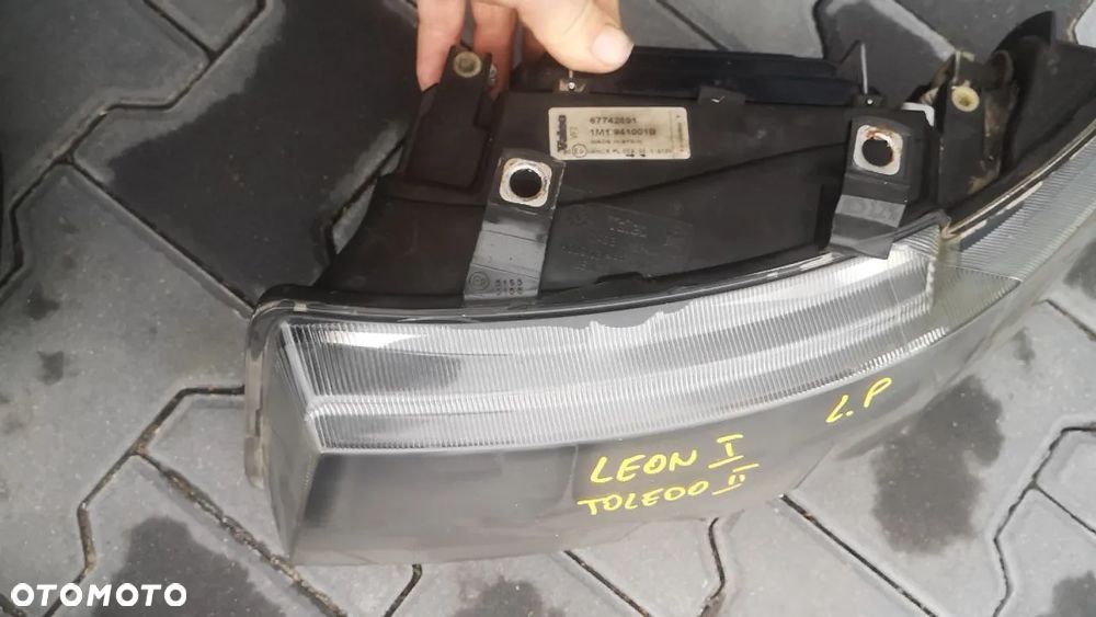 SEATA LEON I TOLEDO II PRZÓD CZARNY  ZDERZAK ATRAPA GRIL REFLEKTOR WZMOCNIENIE CZOŁOWE - 11