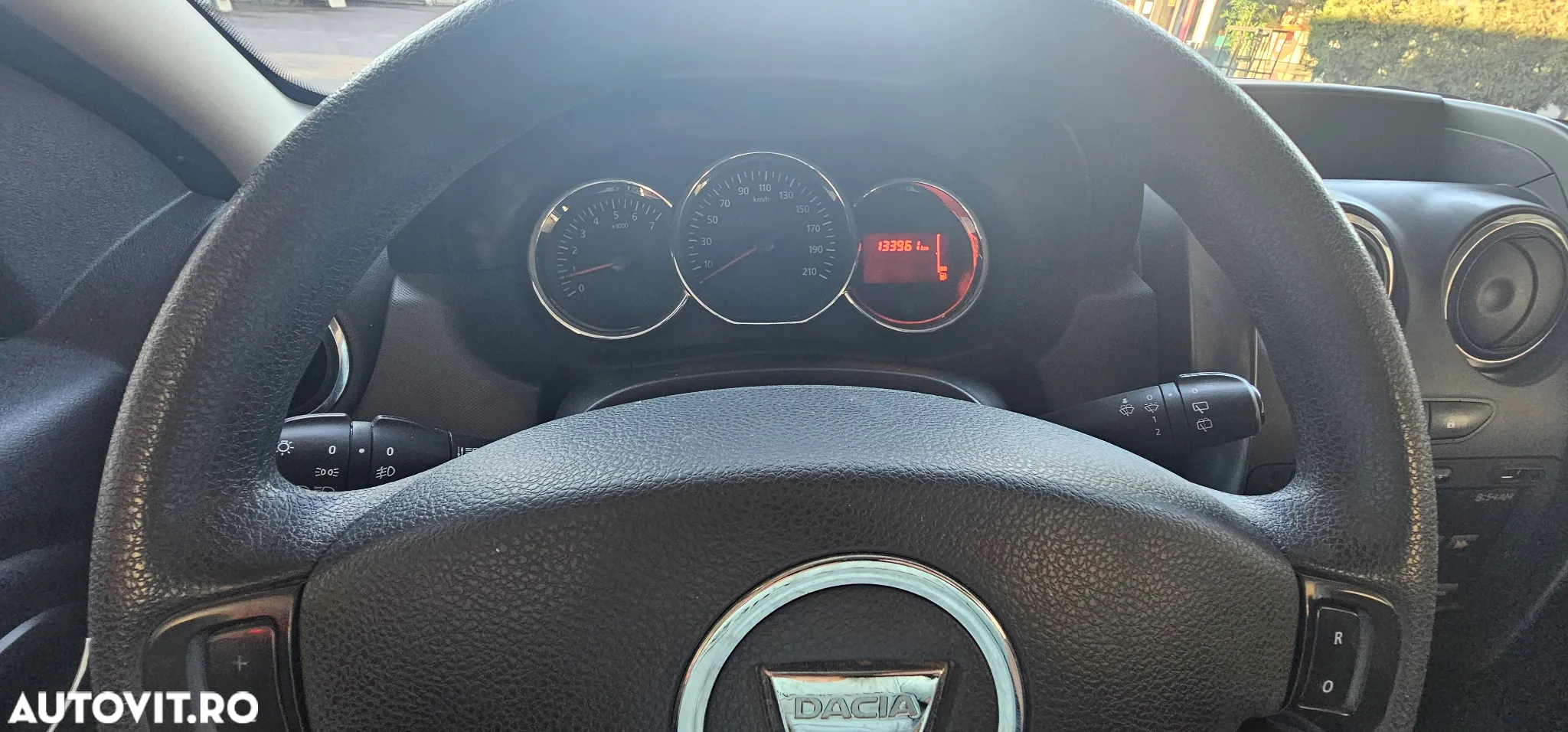 Dacia Duster 1.2 TCe 4x2 Laureate - 11