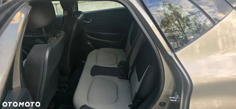 Renault Captur 1.5 dCi Energy Intens - 22