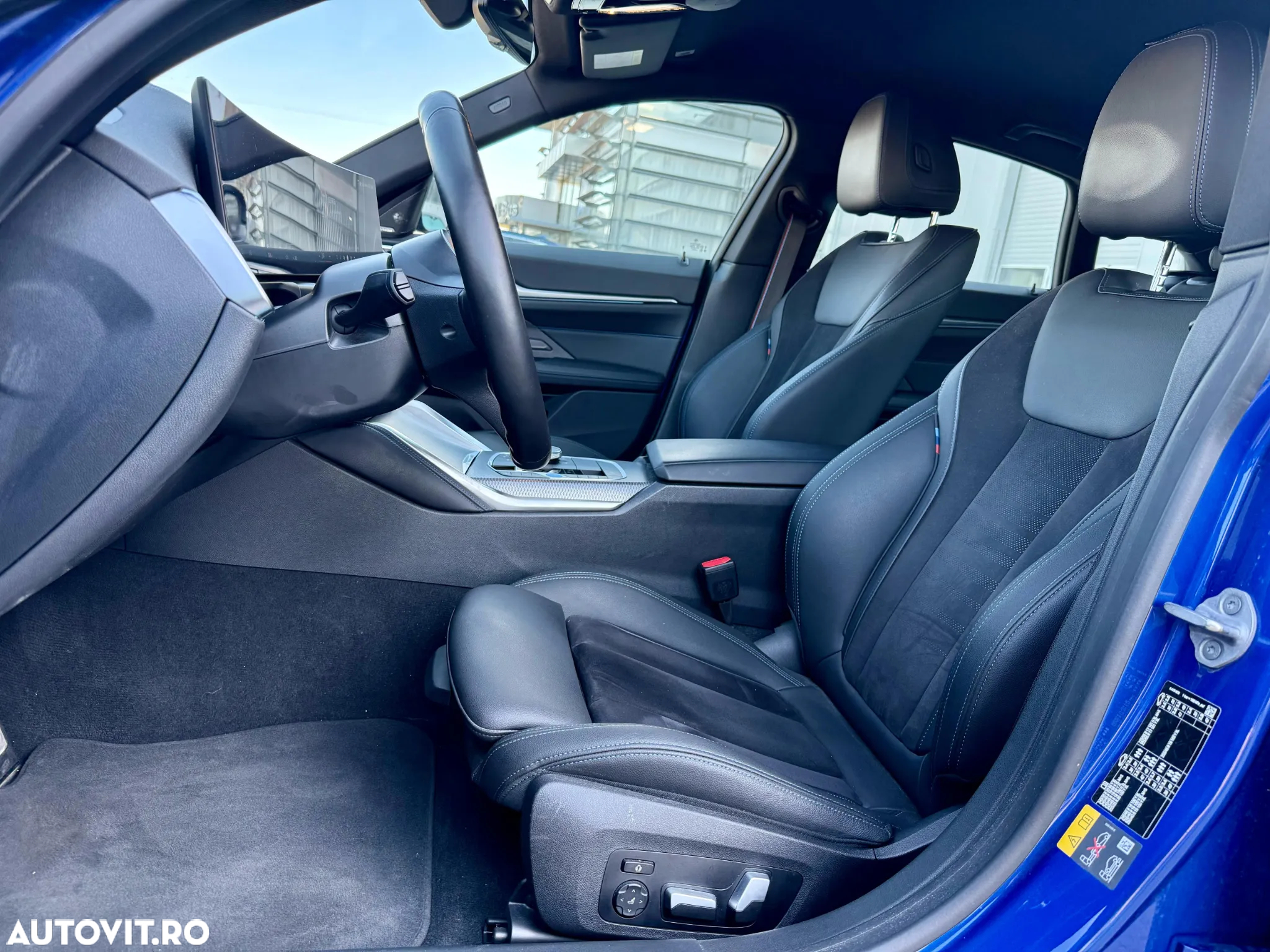 BMW i4 eDrive40 - 14