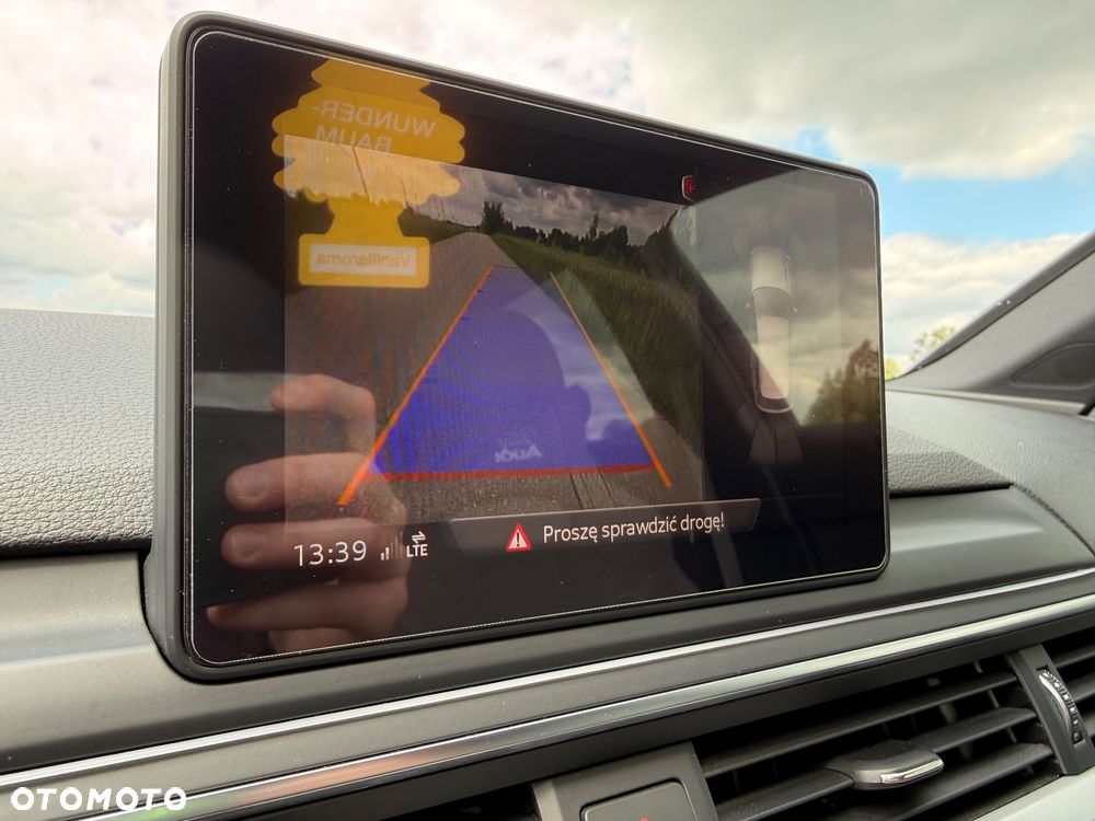 Audi A4 Avant 2.0 TDI - 11
