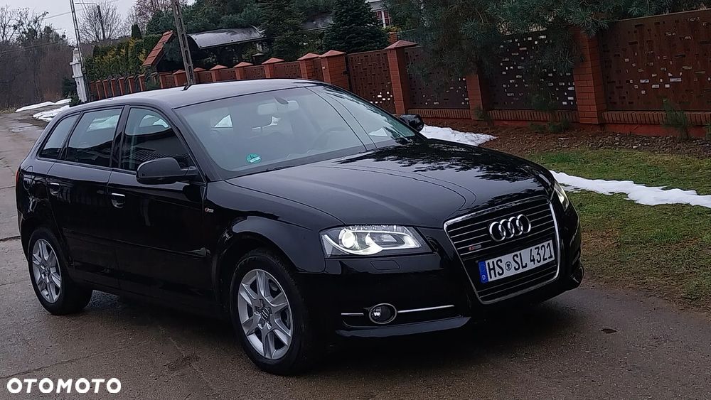 Audi A3 Sportback 2.0 TDI DPF S line Sportpaket - 8