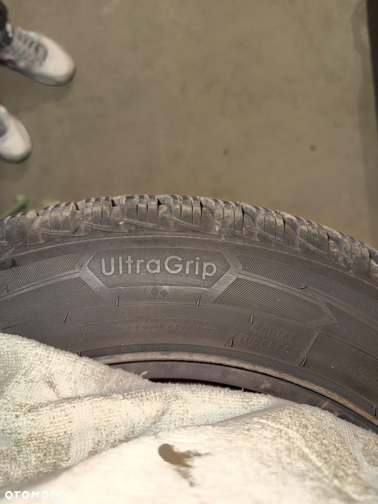 Opel Astra V 1.4 T Enjoy - 25