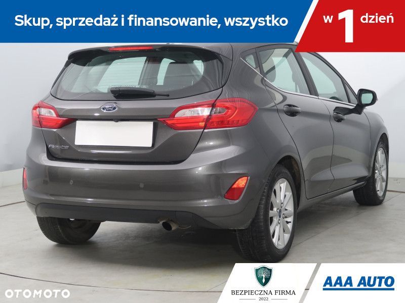 Ford Fiesta - 7