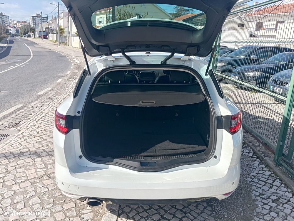 Renault Mégane Sport Tourer BLUE dCi 115 EDC BOSE EDITION - 19