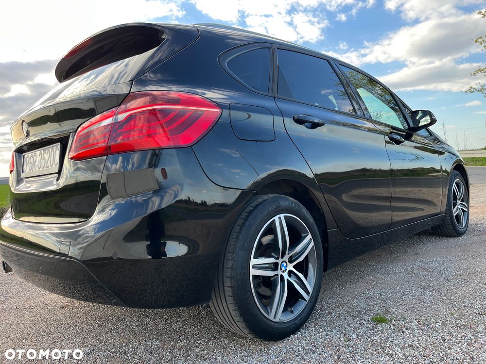 BMW Seria 2 218d Sport-Aut Sport Line - 7