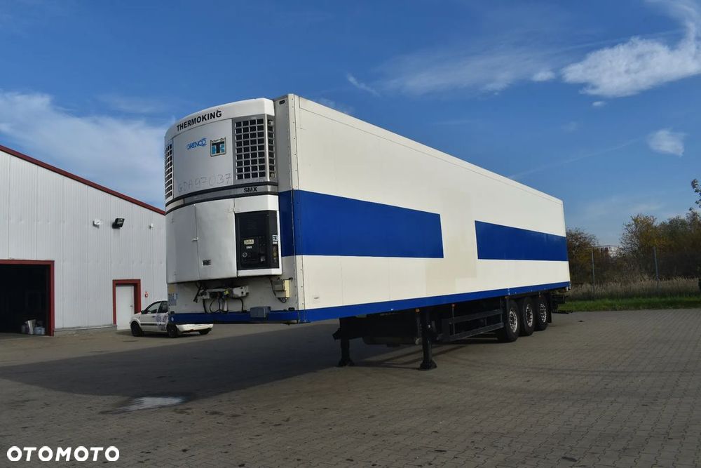 Schmitz Cargobull SKO 24 - 3