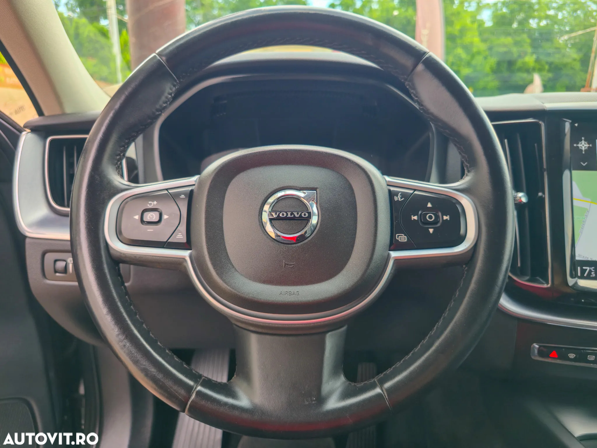 Volvo XC 60 - 10
