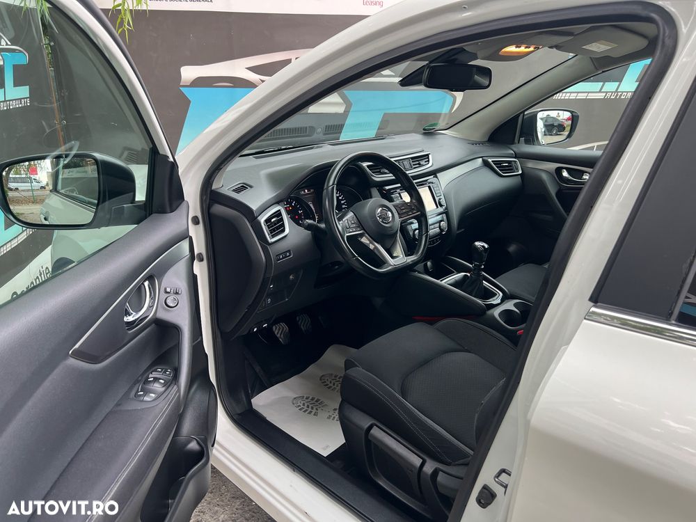 Nissan Qashqai 1.6 DCI Start/Stop Tekna - 11