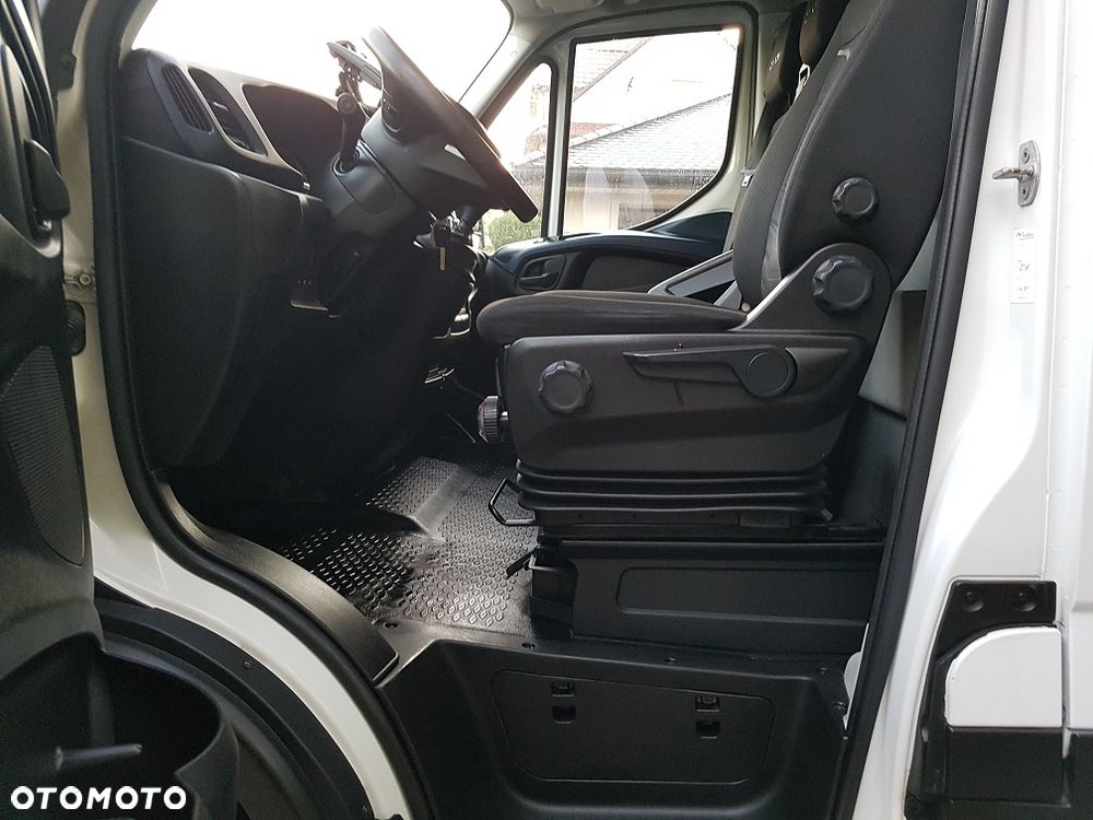 Iveco DAILY - 18