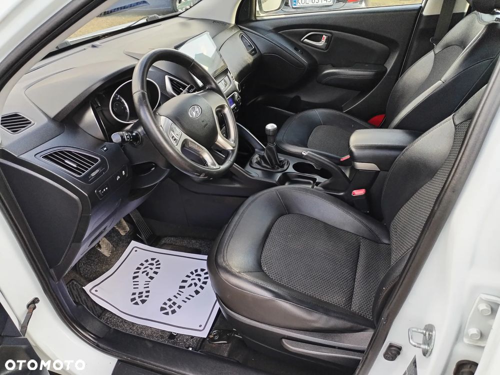 Hyundai ix35 - 30