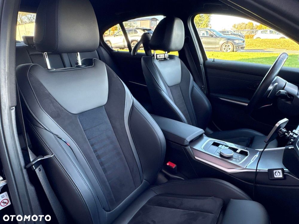 BMW Seria 3 - 24