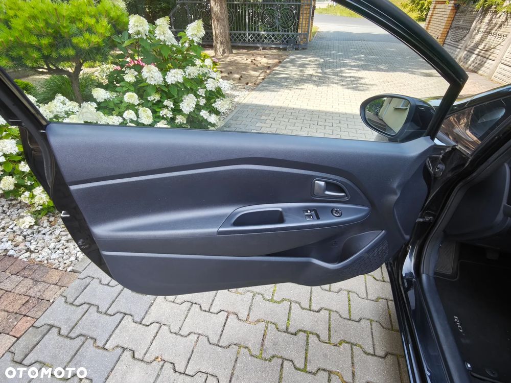 Kia Rio 1.4 Spirit - 22