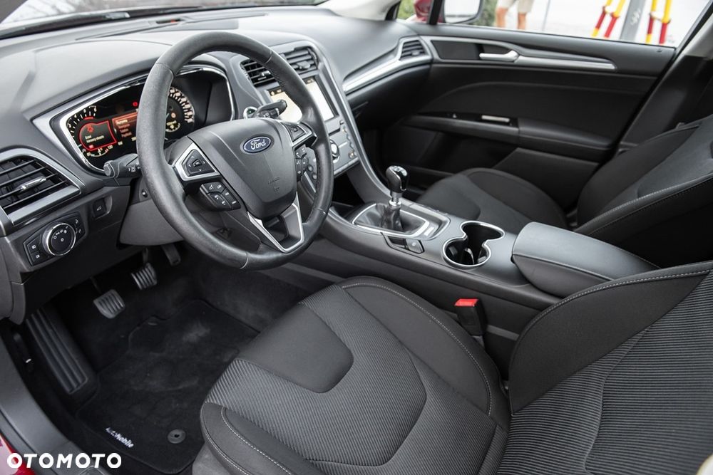 Ford Mondeo 2.0 TDCi Titanium - 16