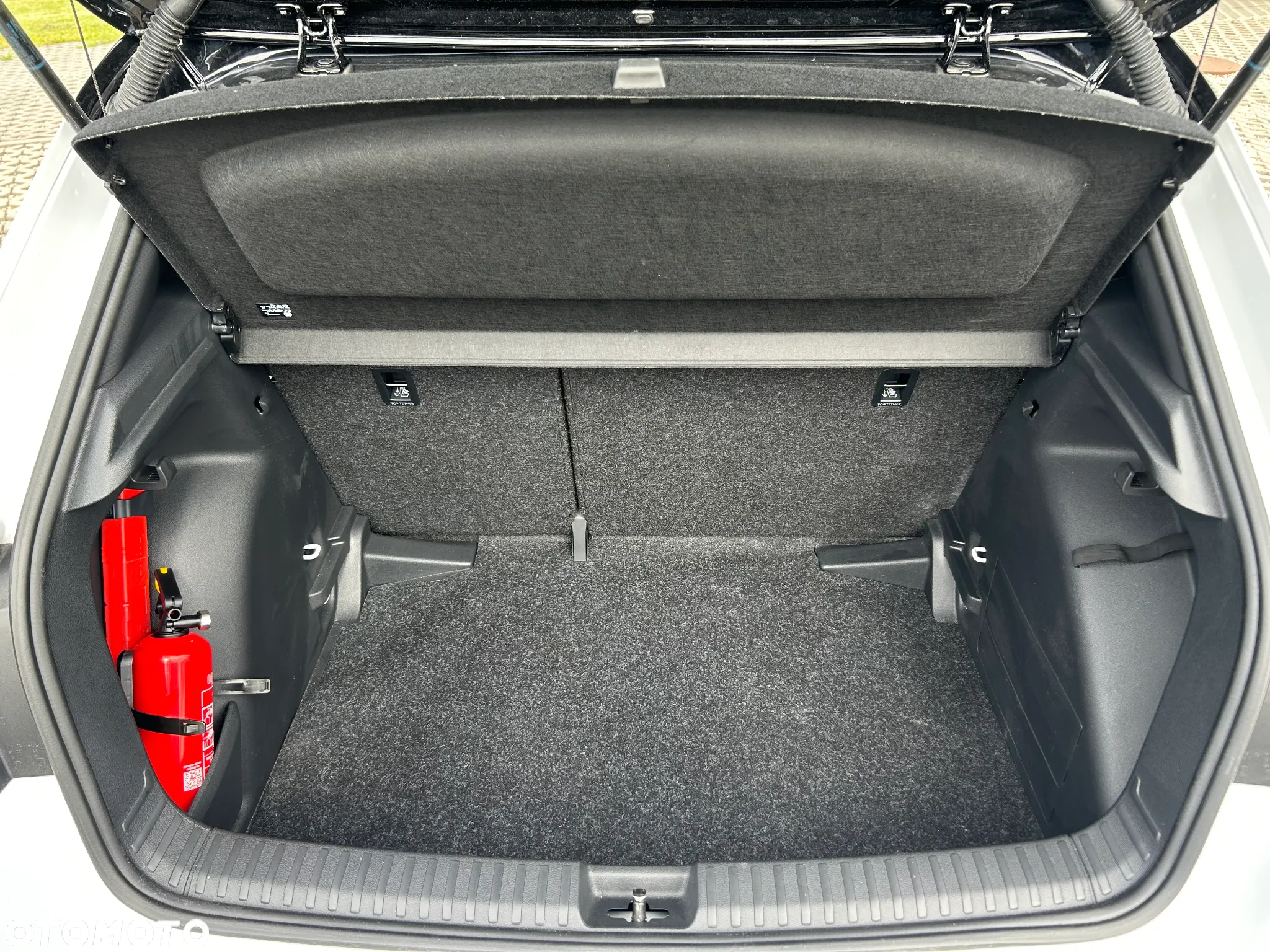 Skoda Fabia 1.5 TSI Monte Carlo DSG - 17