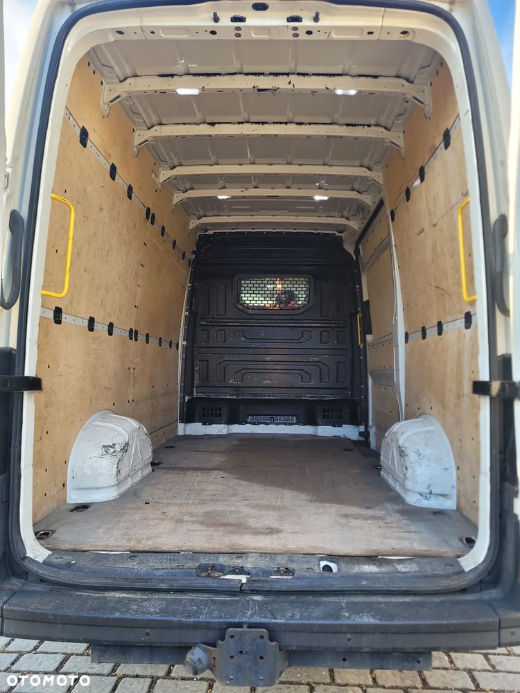 Volkswagen Crafter - 3