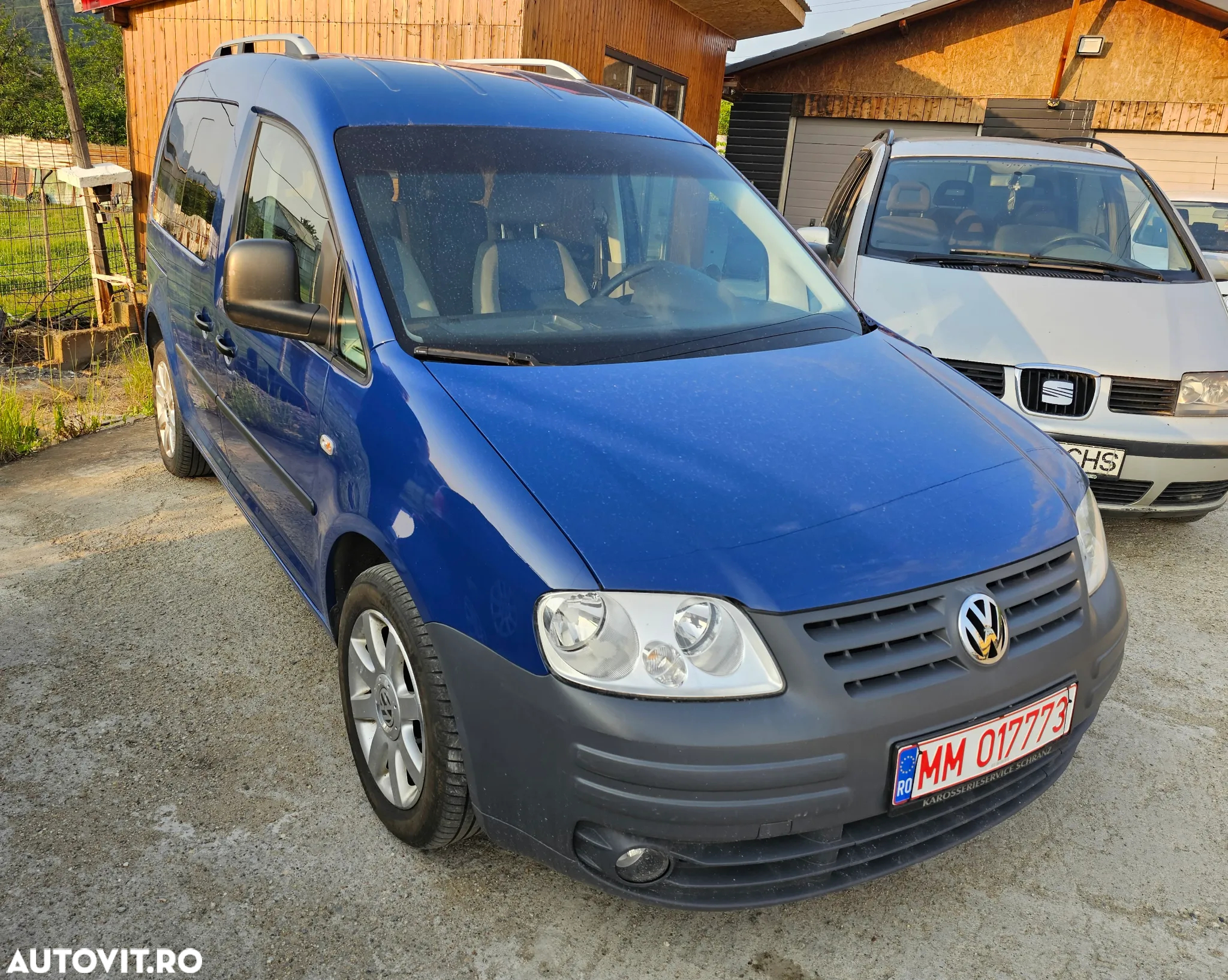 Volkswagen Caddy - 3