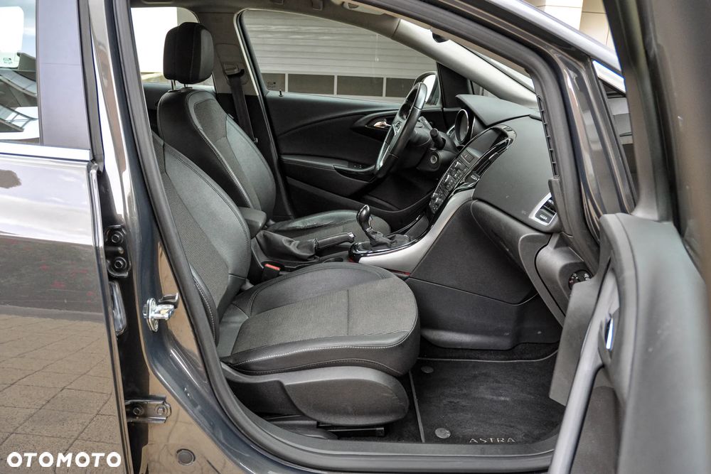 Opel Astra - 11