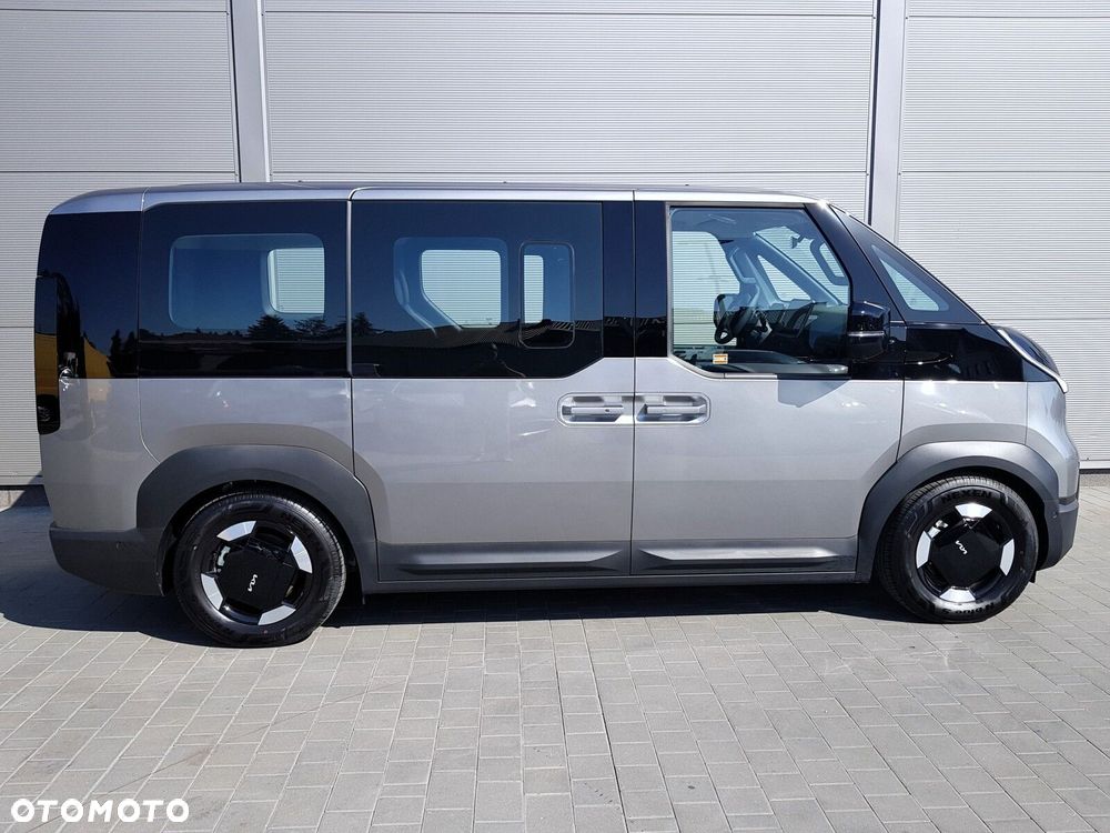 Kia PV5 71.2kWh - 8