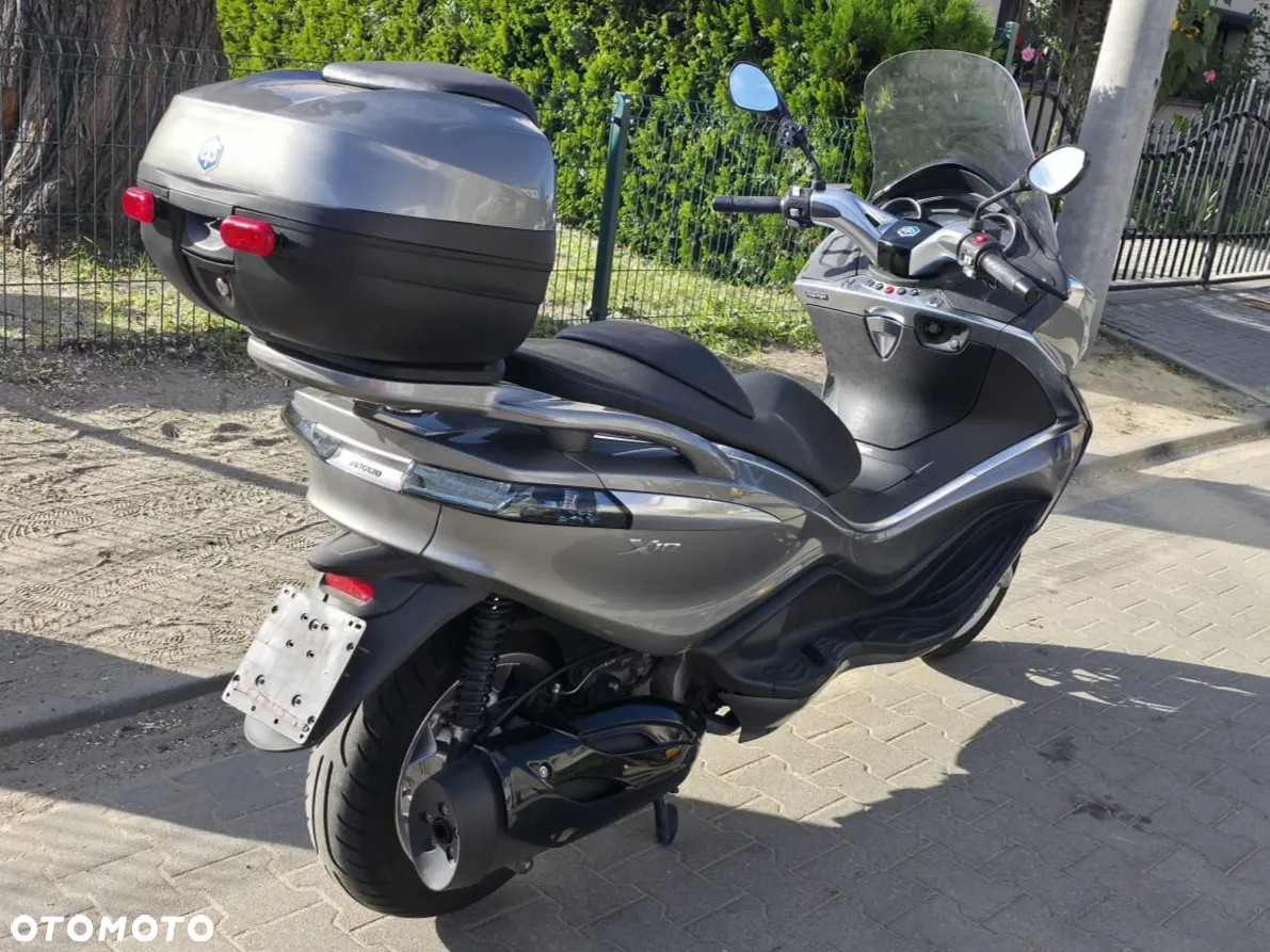Piaggio X10 - 3