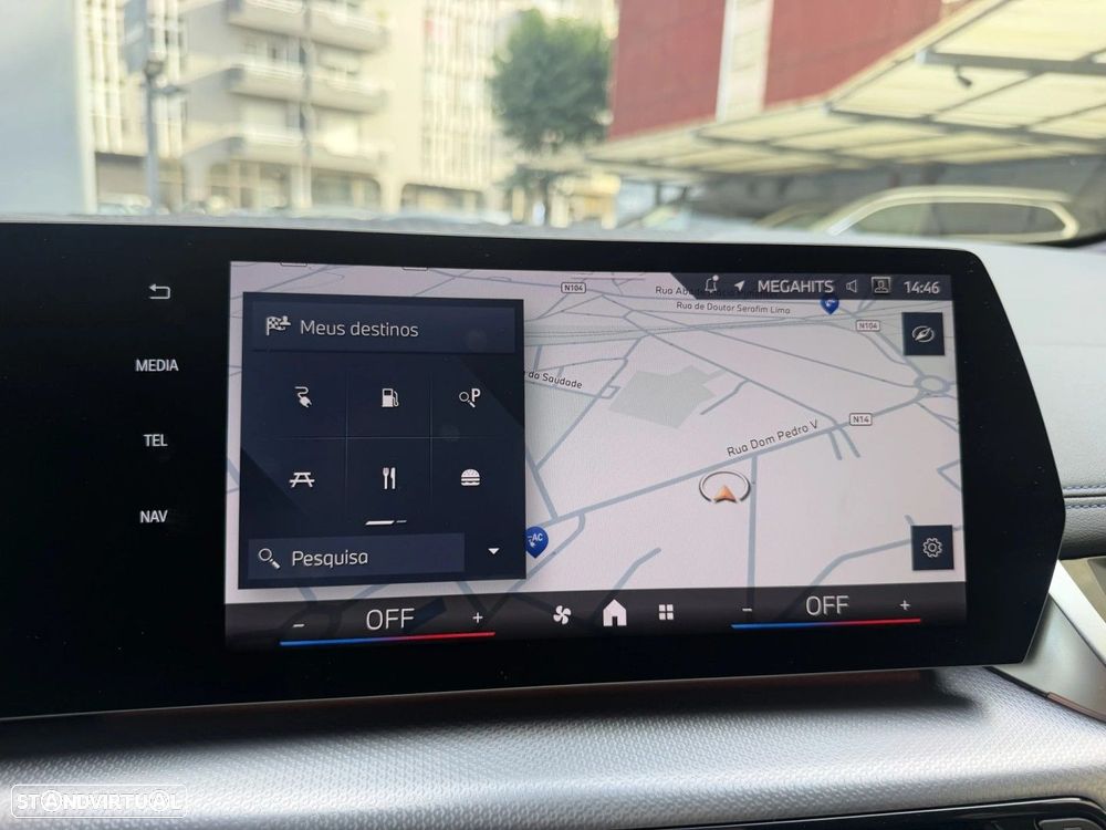 BMW 225xe Active Tourer e xDrive Pack Desportivo M - 54
