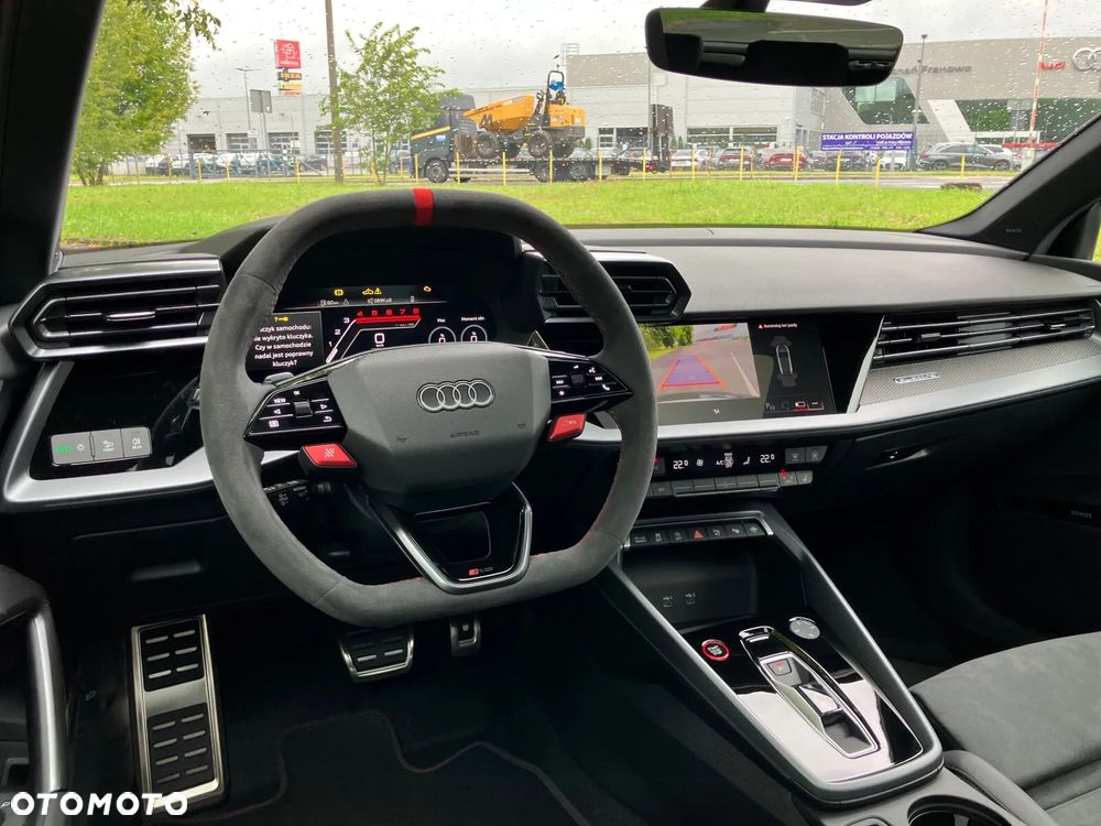 Audi RS3 Sportback - 17