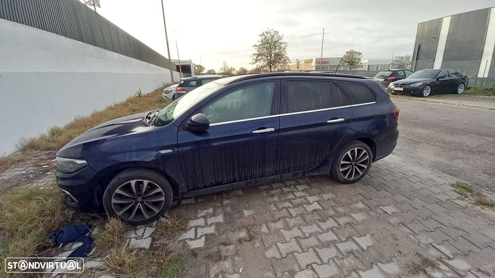 Fiat Tipo Station Wagon 1.6 M-Jet Lounge Tech DCT - 5
