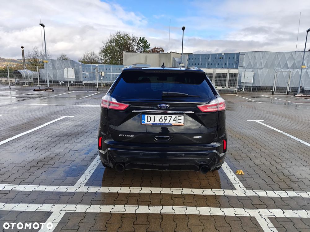 Ford Edge - 6