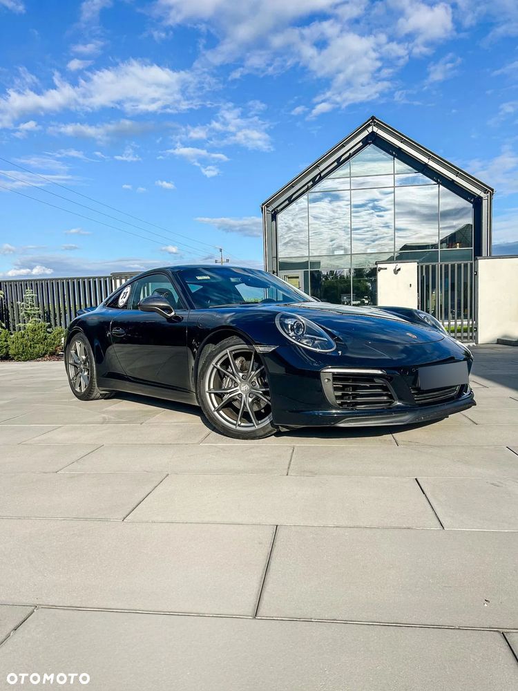 Porsche 911 Carrera T PDK - 10