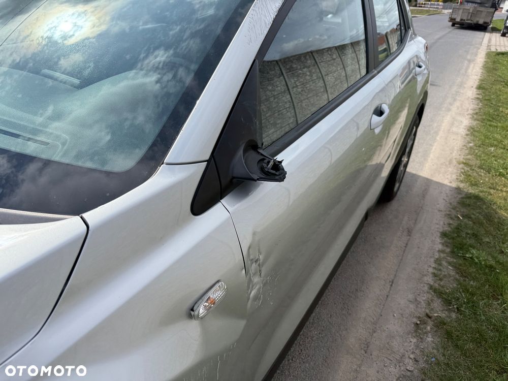 Kia Stonic 1.0 T-GDI 120 DCT OPF Edition 7 - 12