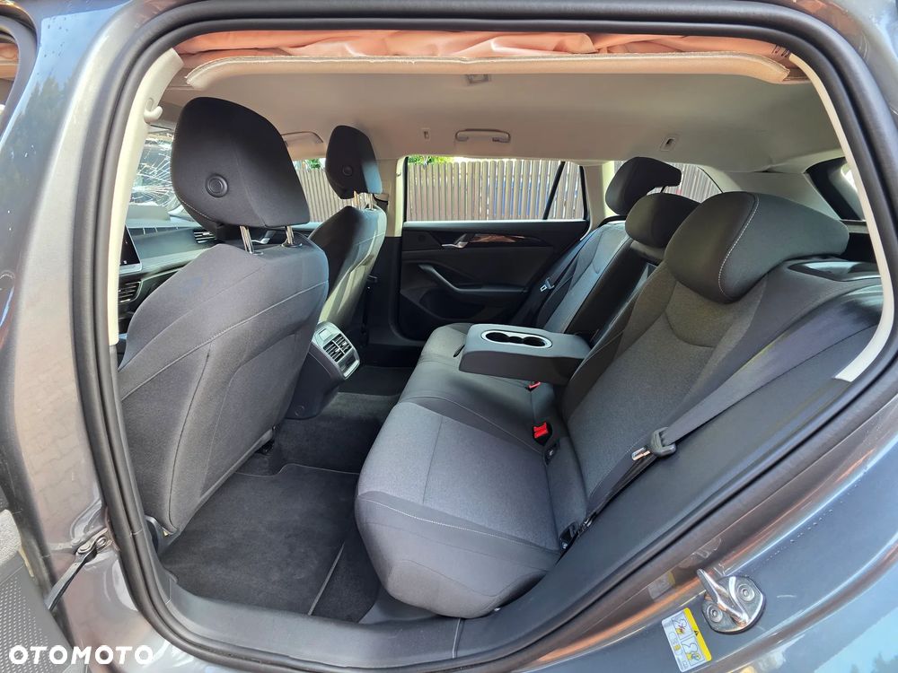 Volkswagen Passat ver-1-5-tsi-evo-elegance-dsg - 25