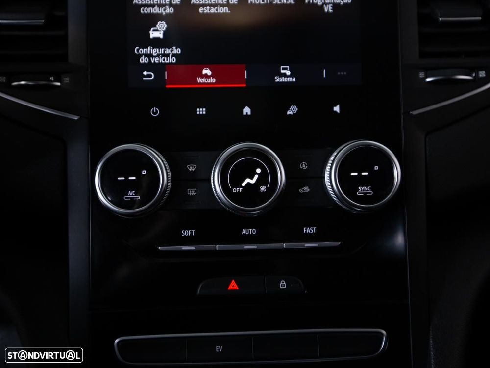 Renault Mégane Sport Tourer 1.6 E-Tech Plug-In Limited - 18