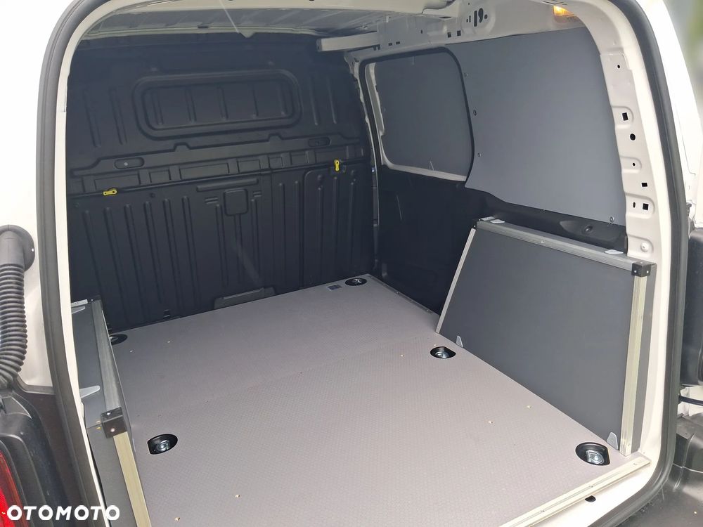 Toyota Proace CITY - 13