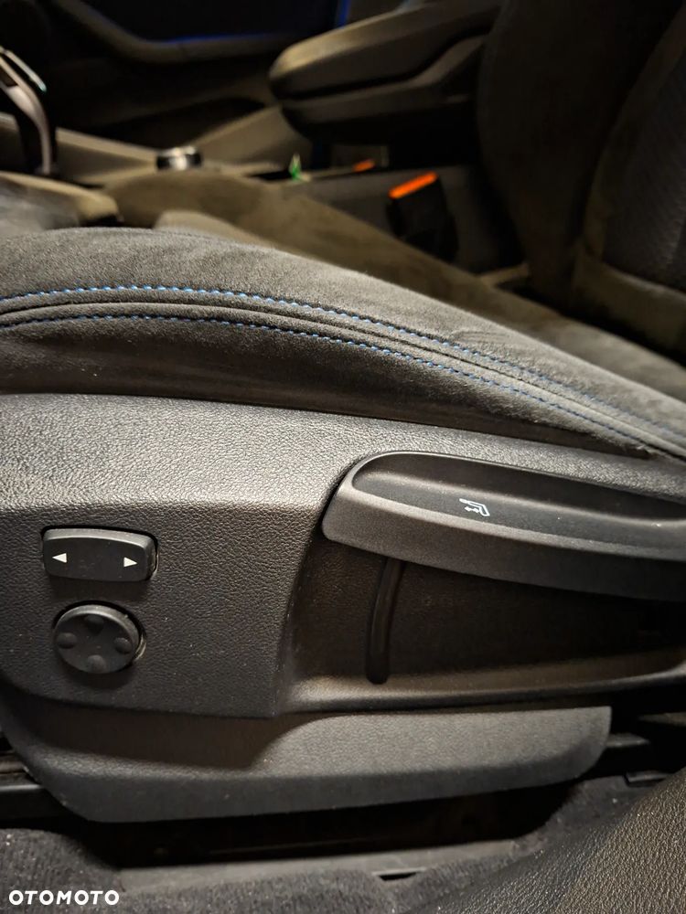 BMW X2 sDrive18d Advantage - 11