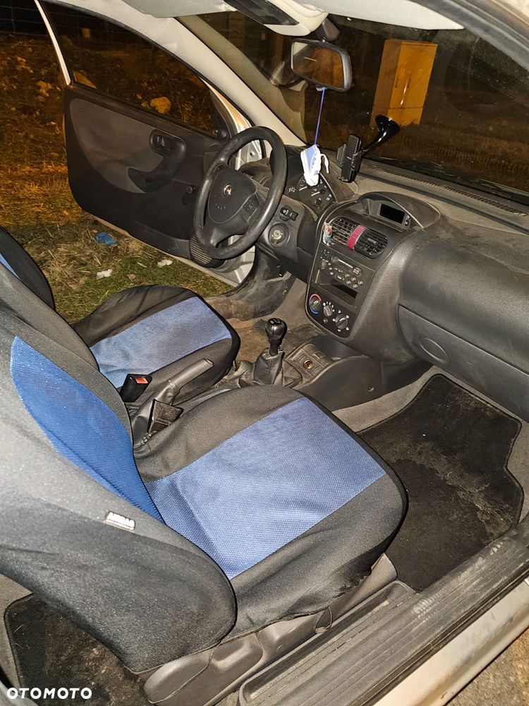 Opel Corsa 1.0 12V Base / Start - 9