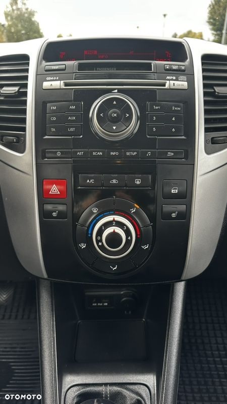 Kia Venga 1.4 CVVT Dream Team Edition - 17