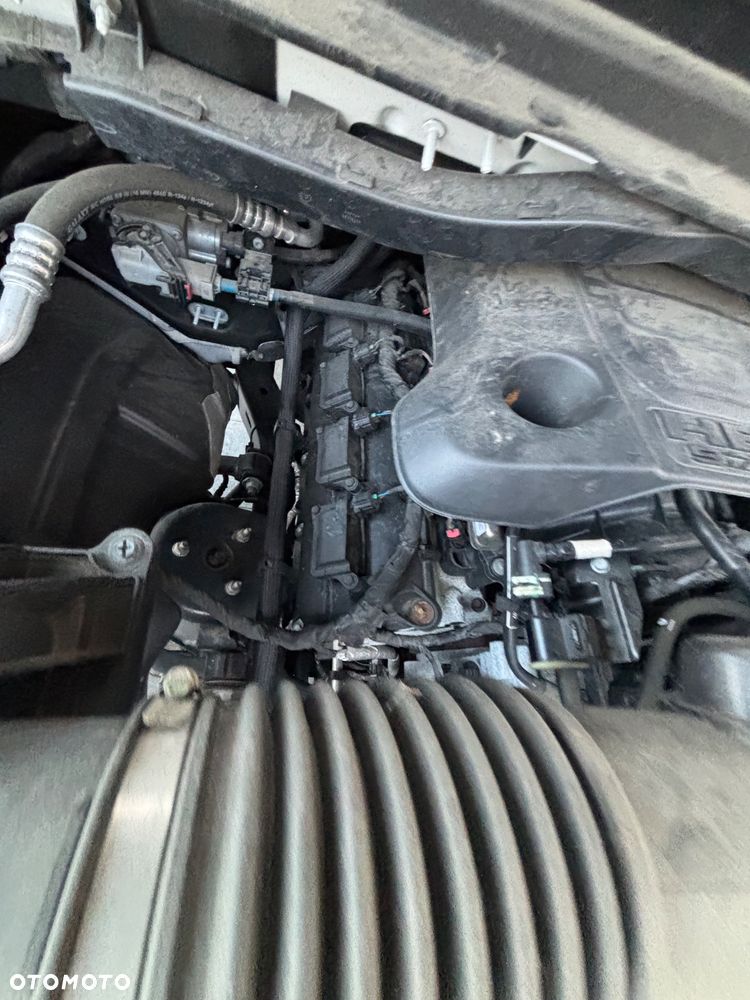 RAM 1500 5.7 Crew Cab Laramie - 11
