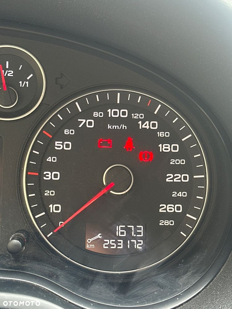 Audi A3 Sportback - 8