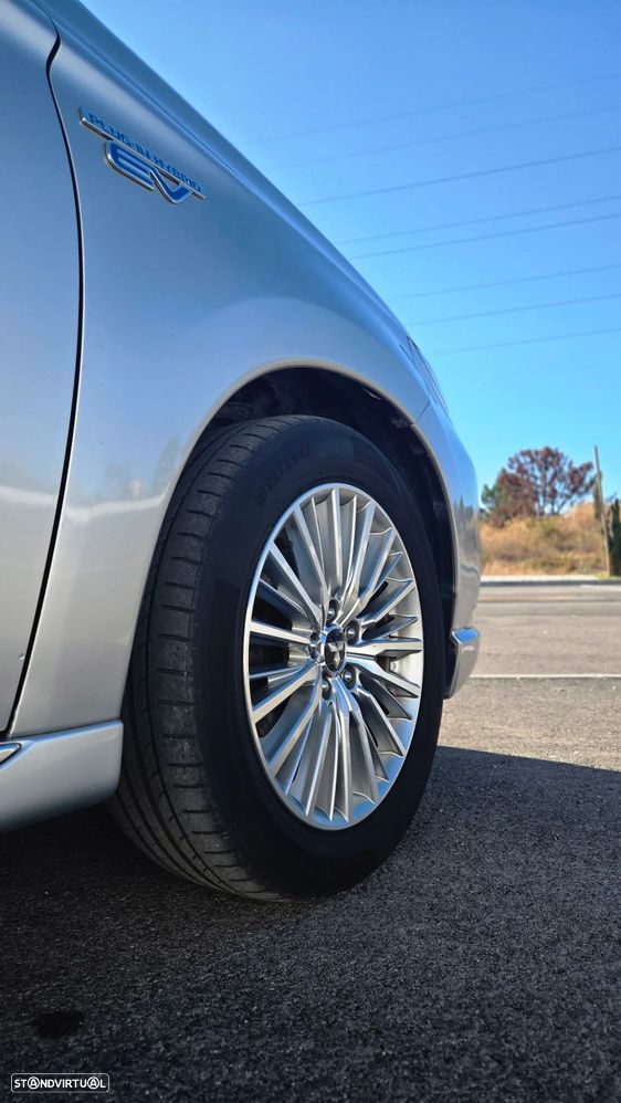 Mitsubishi Outlander - 5