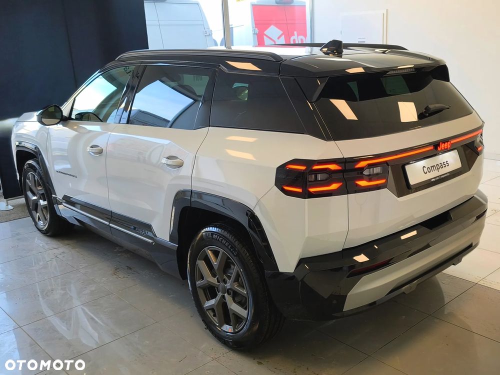 Jeep Compass 1.2 T3 mHEV First Edition FWD DCT - 12