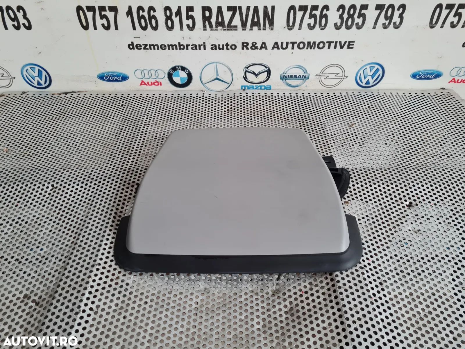 Stop Suplimentar Frana Luneta Bmw F30 - Dezmembrez Bmw F30 - Dezmembrari Arad - 1