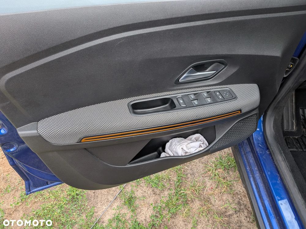 Dacia Sandero Stepway - 12