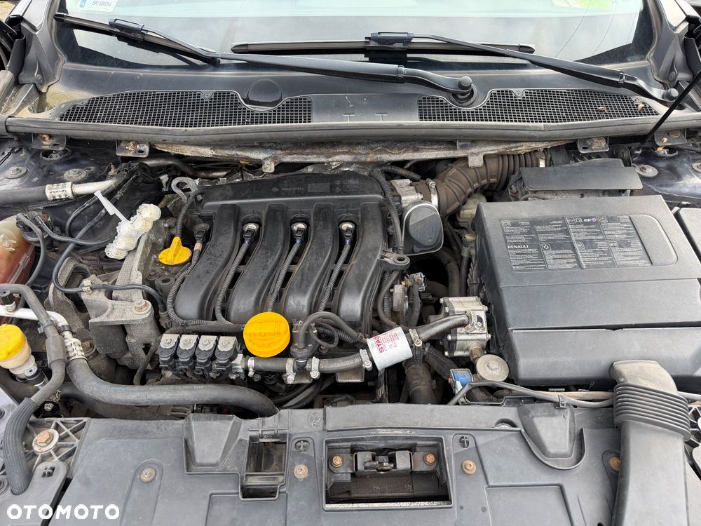 Renault Megane 1.6 16V Expression - 8