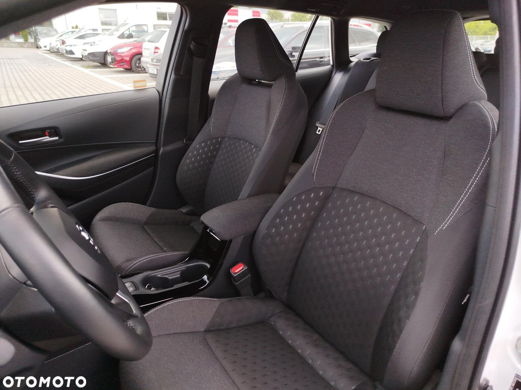 Toyota Corolla - 11
